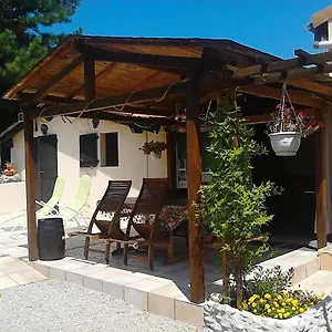 Le Chamois Dort Bed & Breakfast